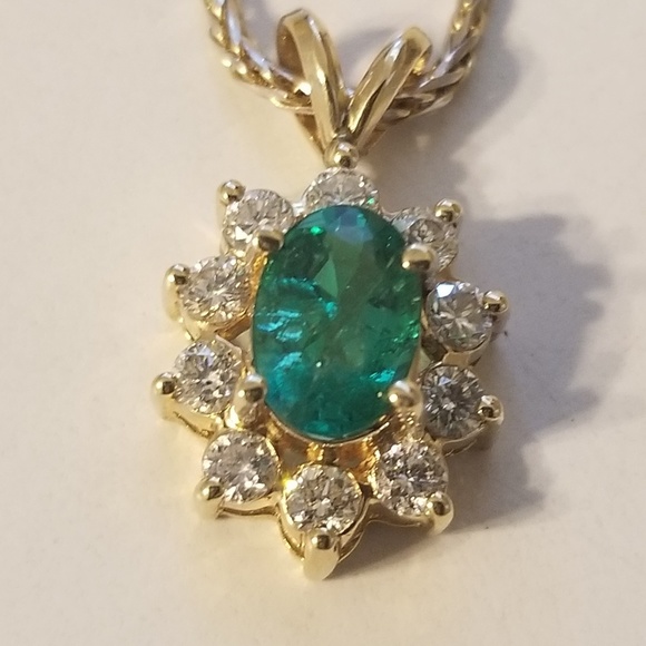 Emerald Halo Necklace w/Certificate - Picture 1 of 8